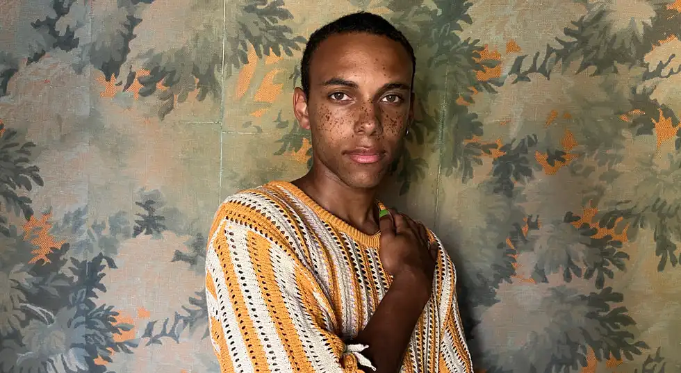 بررسی جامع خرید و قیمت گوشی موبایل آیفون 13 CH 128 گیگابایت رم 4 گیگابایت نات اکتیو رجیستر شده با گارانتی